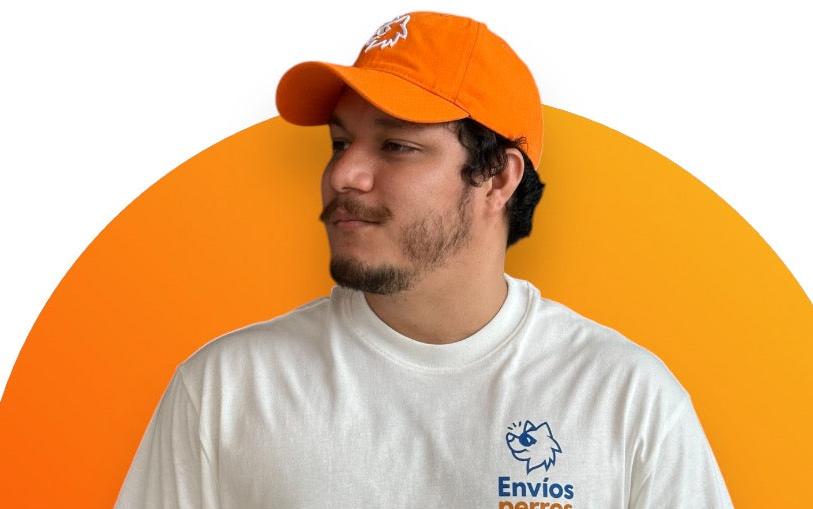 Gorra Naranja sin estructura broche metálico